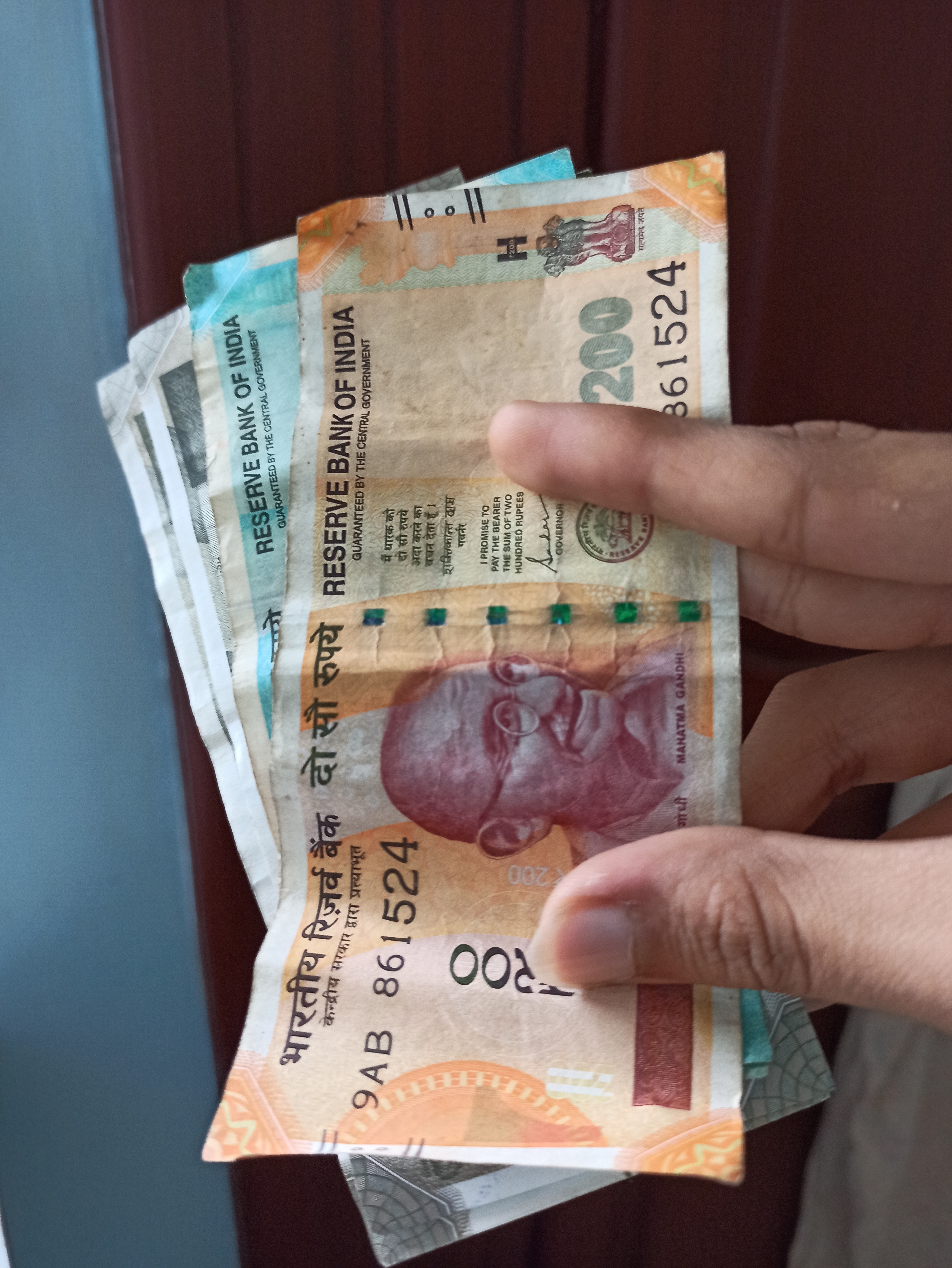 Rupee sinks to all-time low amid Fed rate hike