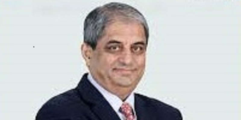 Aditya Puri's god-like status in HDFC