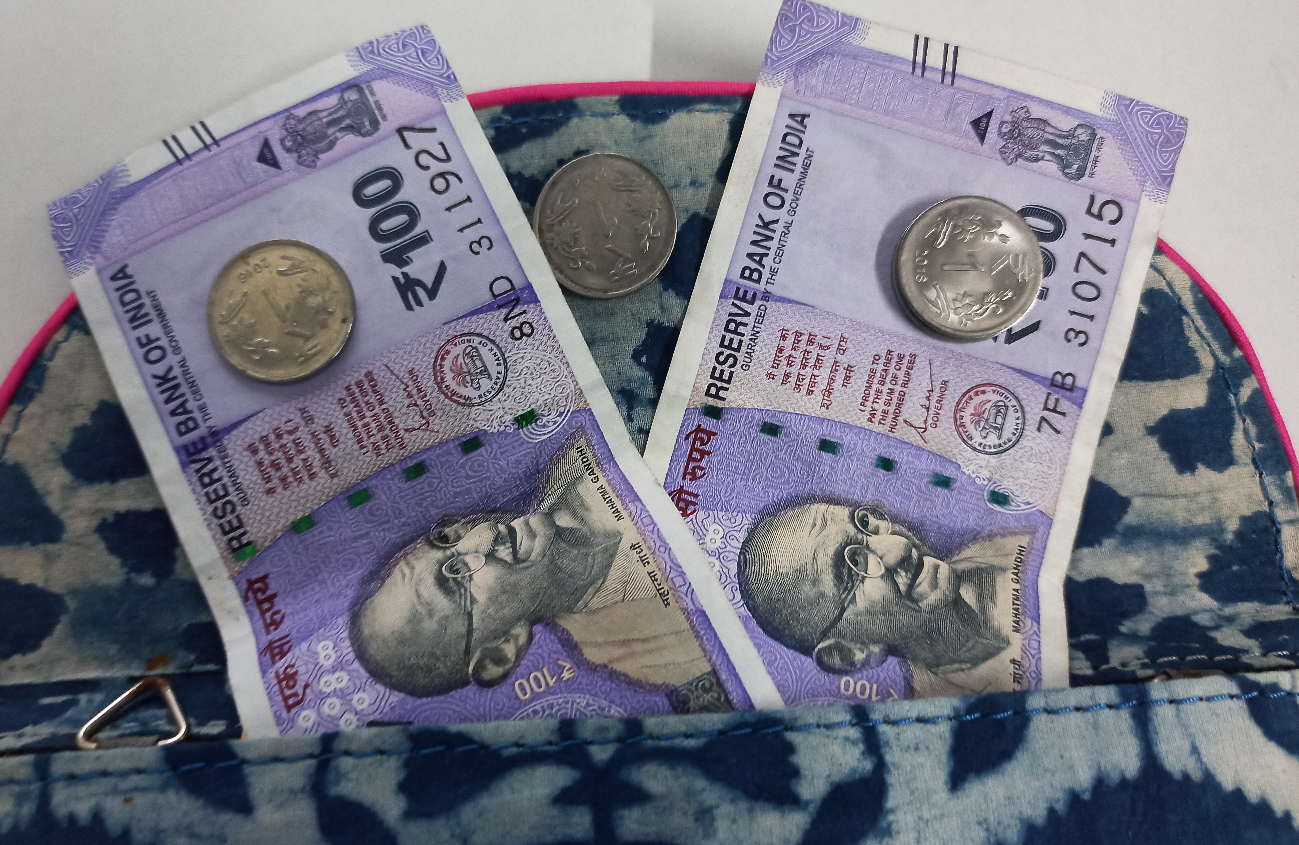 How to make the rupee-rouble trade work